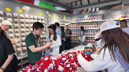 新潮、有趣！奧運會資格系列賽紀念品玩具銷售火爆